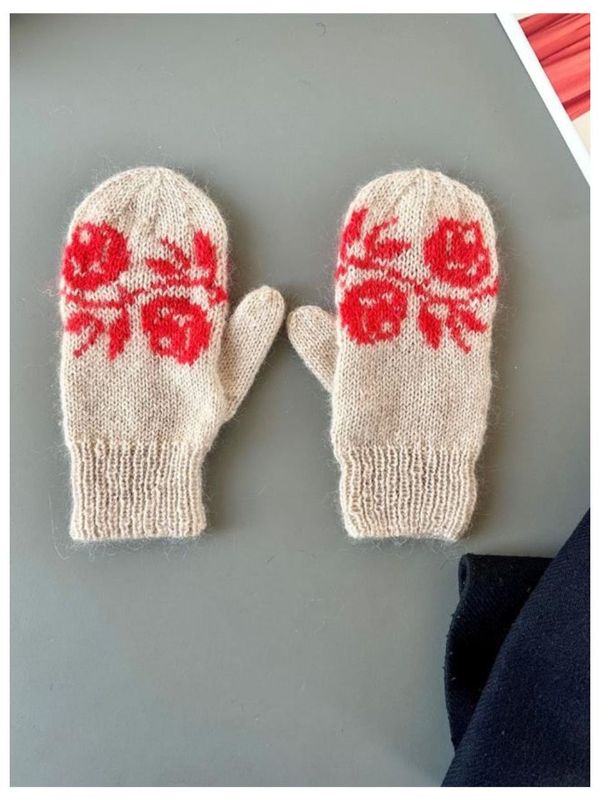 Rosie Mittens 