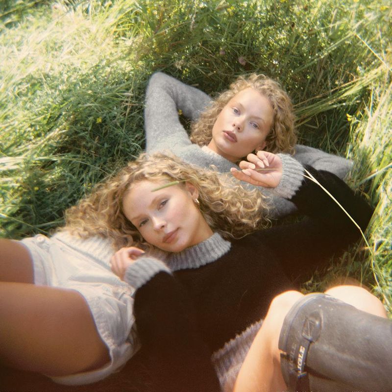 Vollan Sweater (Anne Marie Edition)